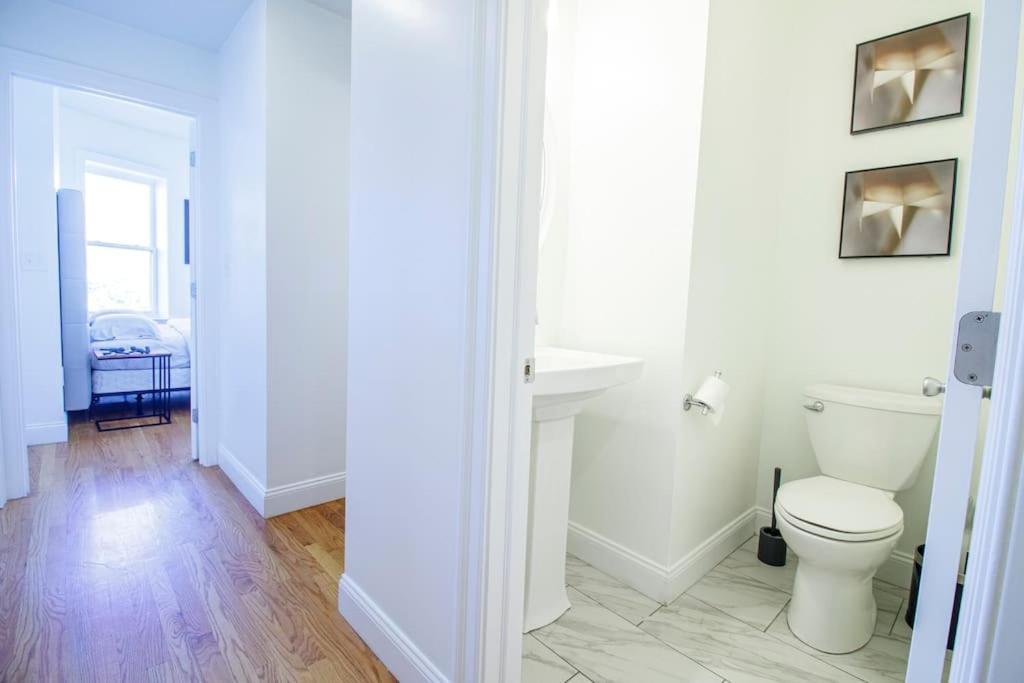 4Br 1,5Bh Sunny Apt In Roxbury Apartment Бостън Стая снимка